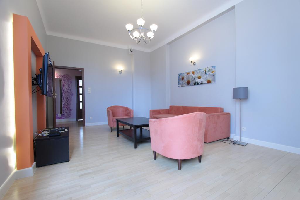 Warsaw City Apartments Varsóvia Quarto foto